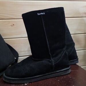 BearPaw Women's Classic Black Winter Boots